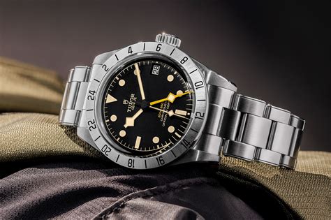 tudor black bay pro.